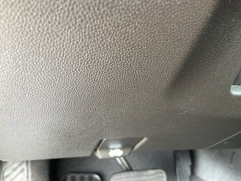 Used 2023 Chevrolet Silverado 1500 LT image 50