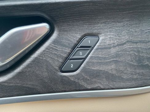 New 2025 Jeep Grand Cherokee Limited image 11