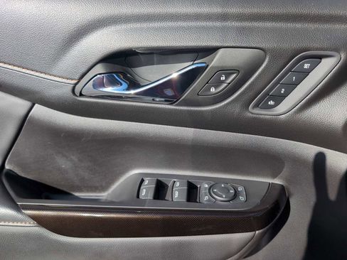 Used 2023 GMC Acadia AT4 w/ Technology Package image 24