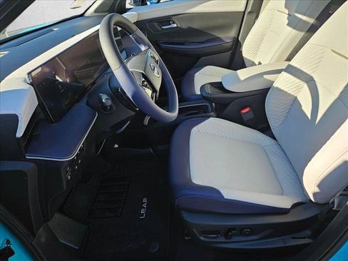 New 2026 Nissan Leaf Platinum+ image 9