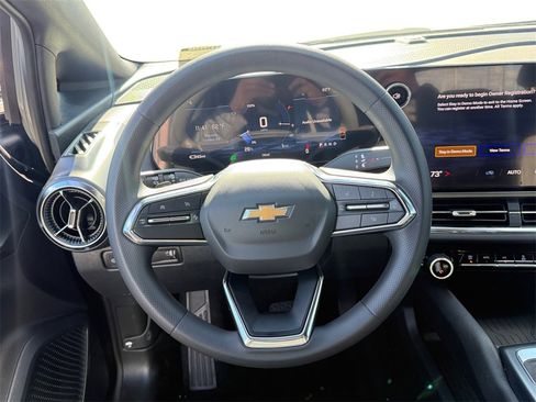 New 2026 Chevrolet Equinox EV LT w/ Midnight Package image 12