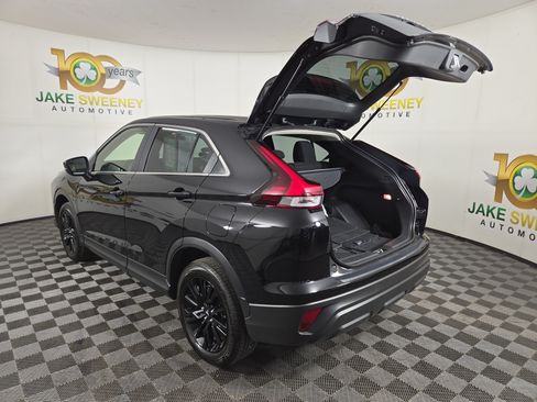 Used 2025 Mitsubishi Eclipse Cross AWD image 29
