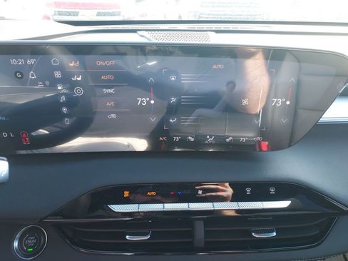 New 2026 Buick Enclave Preferred w/ Power Package image 25