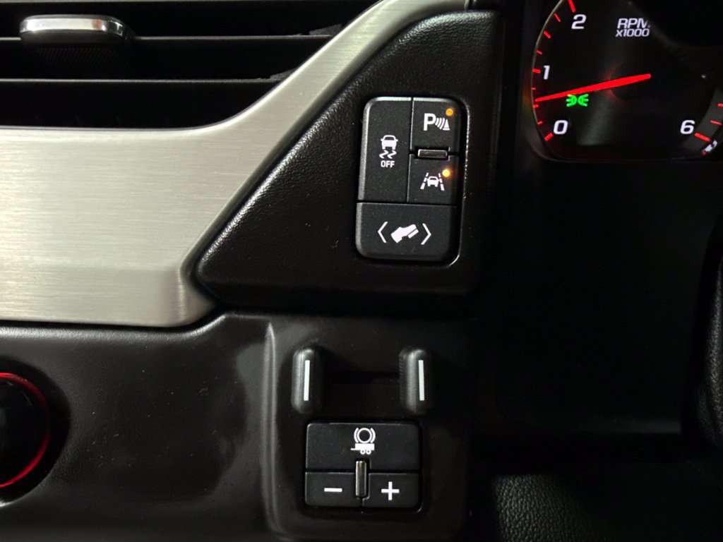 Used 2016 GMC Yukon SLT w/ HD Trailering Package RWD image 19