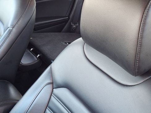 Used 2024 Ford Edge SEL image 16