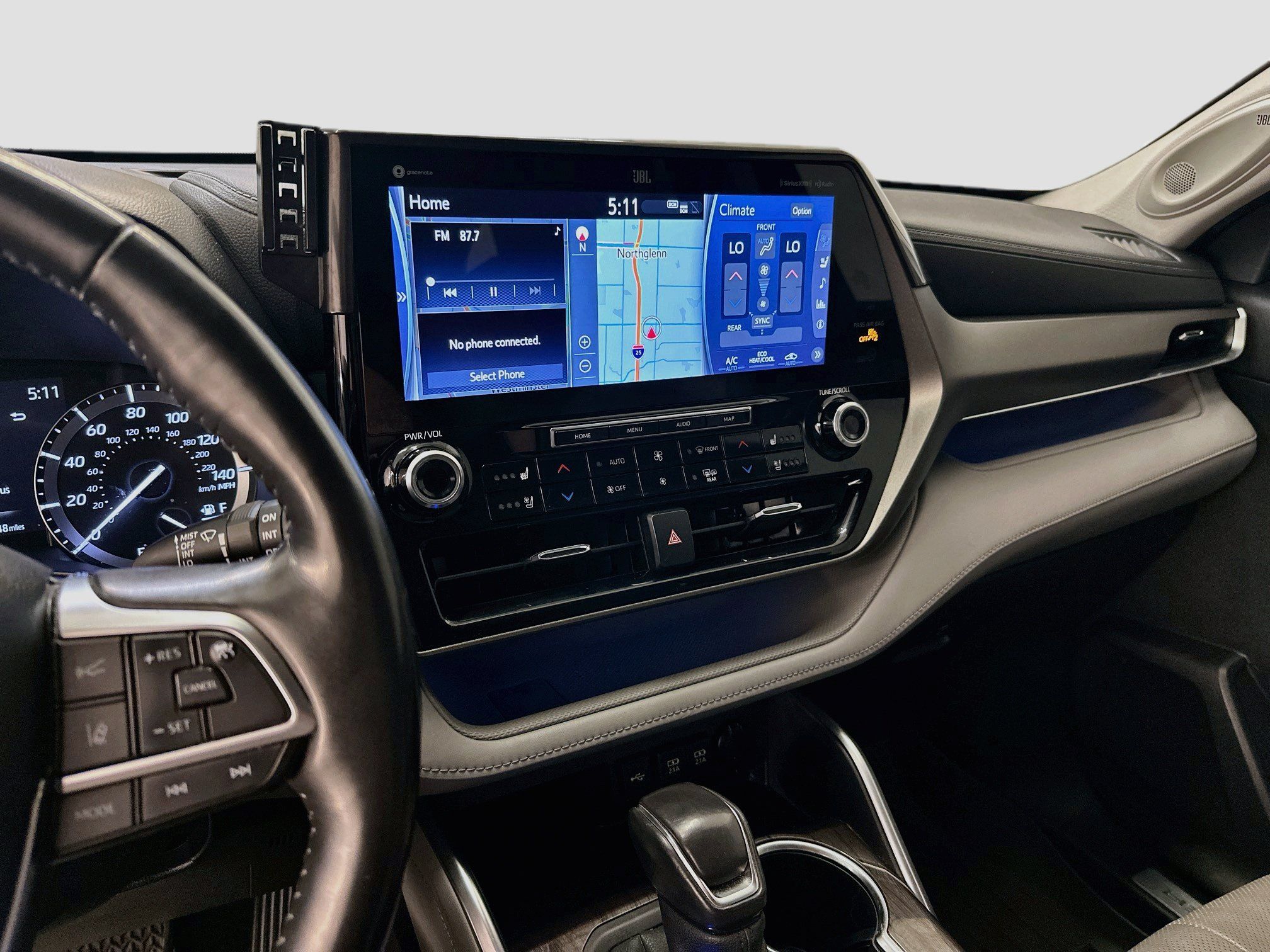 Used 2021 Toyota Highlander Limited AWD/4WD image 26