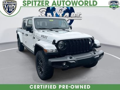Used 2023 Jeep Gladiator Sport