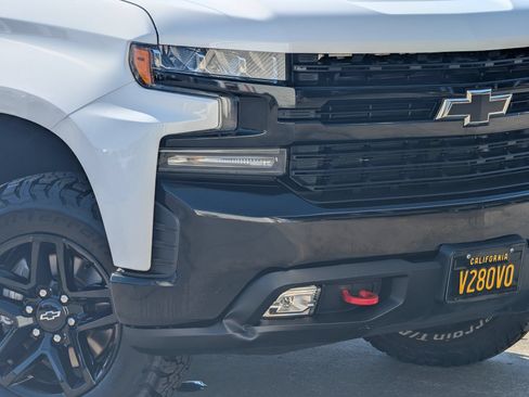 Certified 2020 Chevrolet Silverado 1500 LT Trail Boss AWD/4WD image 3
