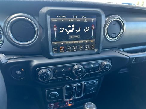 Used 2022 Jeep Wrangler Unlimited Rubicon 4xe w/ Cold Weather Group image 21