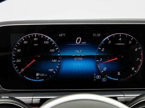 Used 2020 Mercedes-Benz GLE 350 w/ AMG Line Exterior image 17