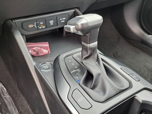 New 2025 Kia K4 LX image 11