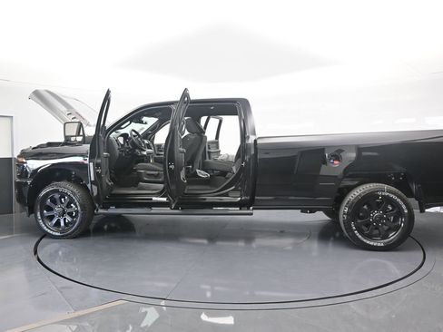 New 2026 RAM 2500 Tradesman image 70