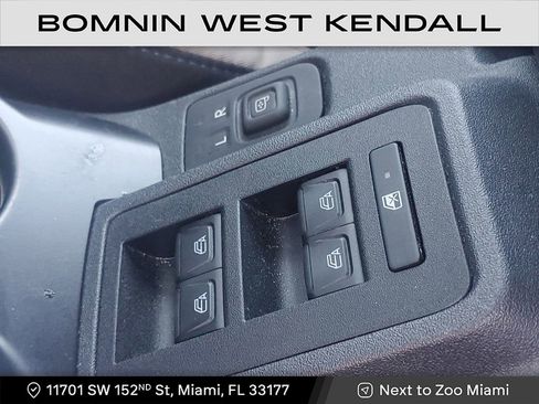 Used 2022 Ford Bronco Wildtrak image 27