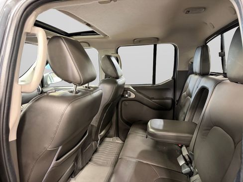 Used 2016 Nissan Frontier PRO-4X w/ Pro-4x Luxury Package AWD/4WD image 39