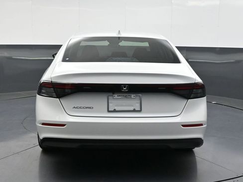 Used 2025 Honda Accord LX image 5