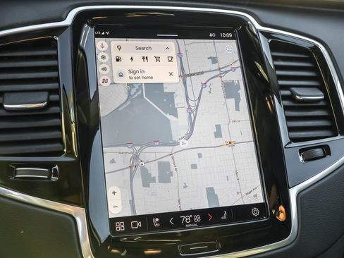 Used 2023 Volvo XC90 T8 Ultimate image 6