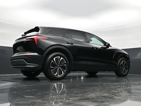 Used 2024 Chevrolet Blazer EV LT AWD/4WD image 41