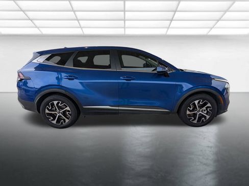 Used 2023 Kia Sportage EX FWD image 28