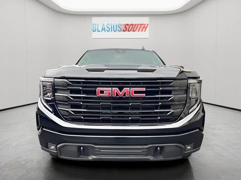 Used 2025 GMC Sierra 1500 Elevation AWD/4WD image 8