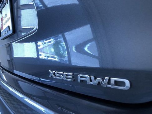 Certified 2025 Toyota Highlander XSE AWD/4WD image 15