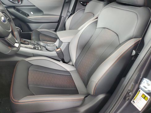 New 2025 Subaru Crosstrek 2.5i Limited w/ Crosstrek Mirror Package image 12