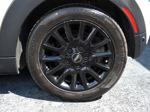 Used 2018 MINI Cooper Cooper 2dr Convertible image 12