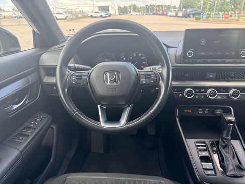 Used 2023 Honda CR-V Sport image 14