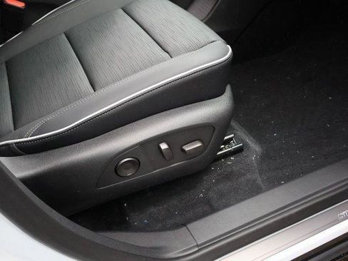 New 2025 Buick Enclave Sport Touring w/ Power Package image 8