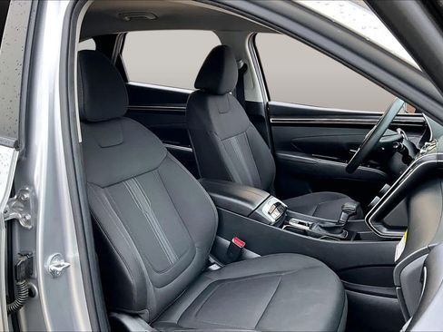 Certified 2023 Hyundai Tucson SEL FWD image 9