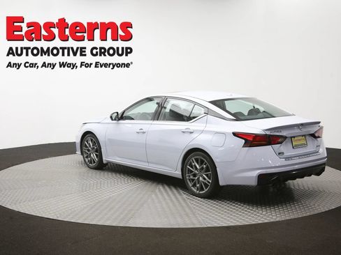Used 2023 Nissan Altima 2.0 SR FWD image 64
