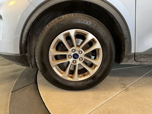 Used 2022 Ford Escape SE w/ Cold Weather Package AWD/4WD image 25