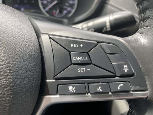 Used 2023 Nissan Sentra SV FWD image 20