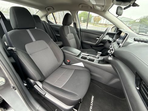 Used 2025 Nissan Sentra SV w/ All-Weather Package image 25