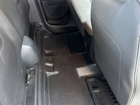 Used 2015 Chevrolet Colorado 2WD Extended Cab image 21