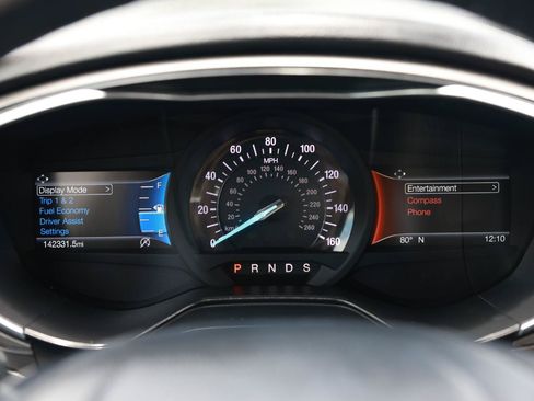 Used 2019 Ford Fusion SEL FWD image 28