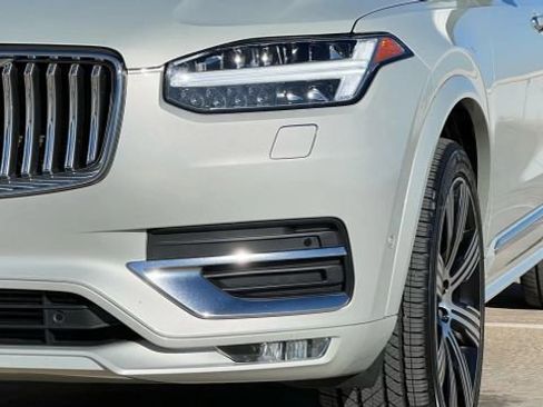 Used 2021 Volvo XC90 T6 Inscription w/ Protection Package Premier image 55
