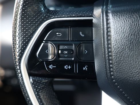 Used 2024 Toyota Tundra Platinum AWD/4WD image 31