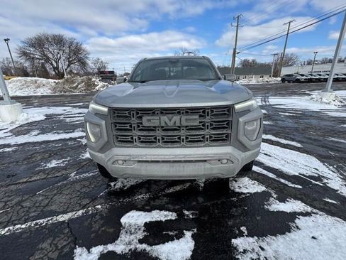 Certified 2023 GMC Canyon Elevation w/ Convenience Package image 2