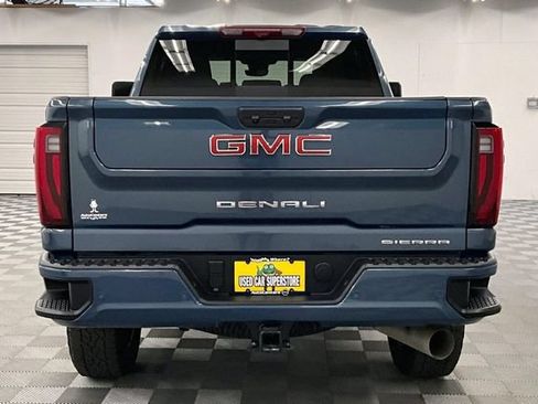 Used 2025 GMC Sierra 2500 Denali w/ Denali Reserve Package AWD/4WD image 5