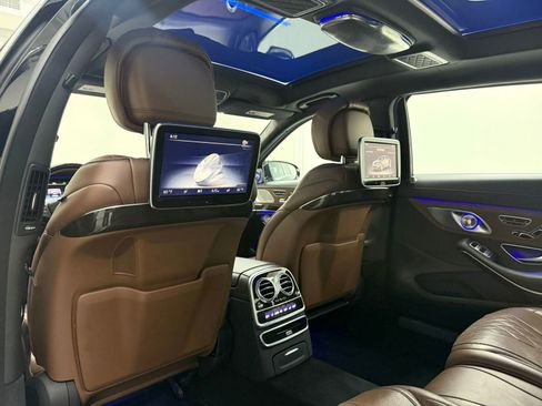 Used 2017 Mercedes-Benz Maybach S 550 4MATIC image 42