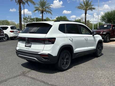 Used 2025 Volkswagen Taos S FWD image 3