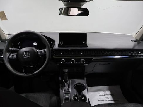 Used 2023 Honda Civic LX image 16