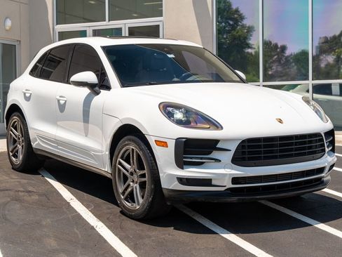Used 2019 Porsche Macan AWD/4WD image 5