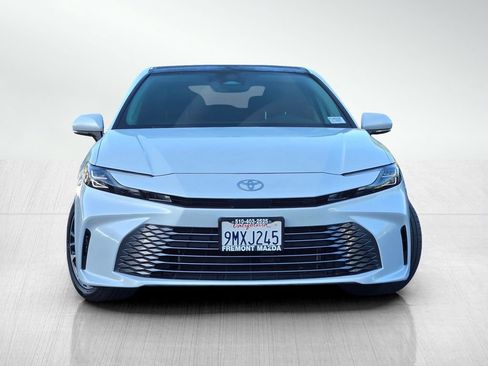 Used 2025 Toyota Camry XLE w/ Premium Package AWD/4WD image 2
