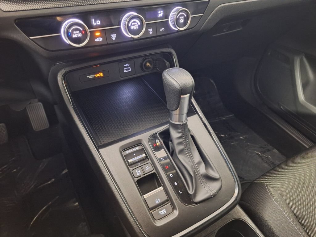 Used 2025 Honda CR-V LX image 13