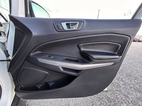 Used 2020 Ford EcoSport Titanium image 30