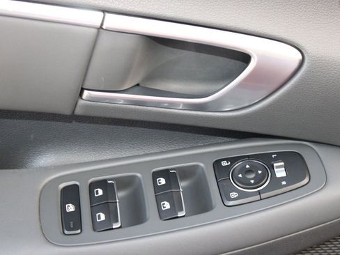 Used 2021 Hyundai Sonata SEL Plus w/ Tech Package image 13