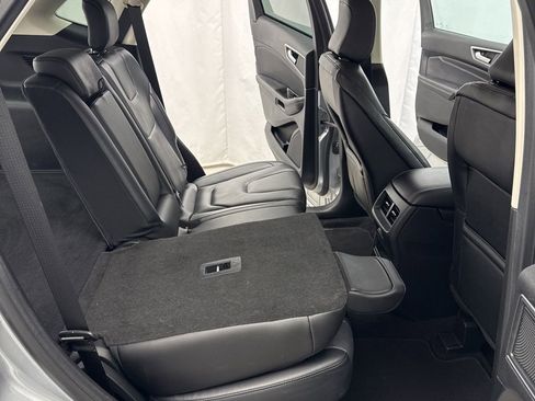 Used 2022 Ford Edge Titanium w/ Equipment Group 301A image 38