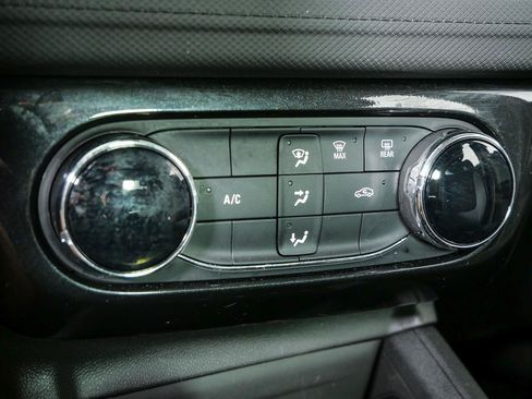 Certified 2025 Chevrolet TrailBlazer LT AWD/4WD image 15
