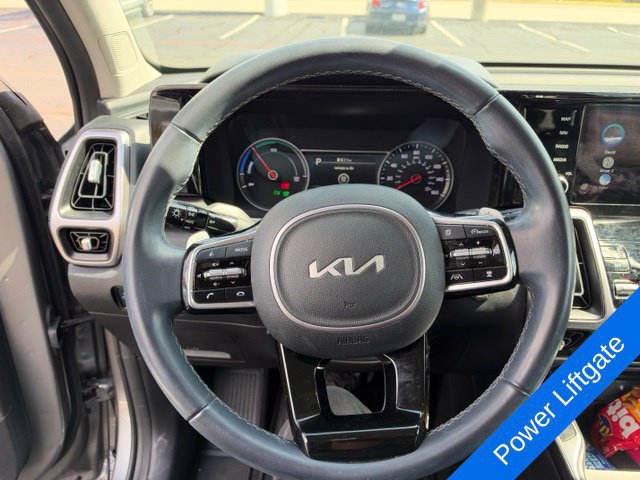 Used 2023 Kia Sorento EX FWD image 11